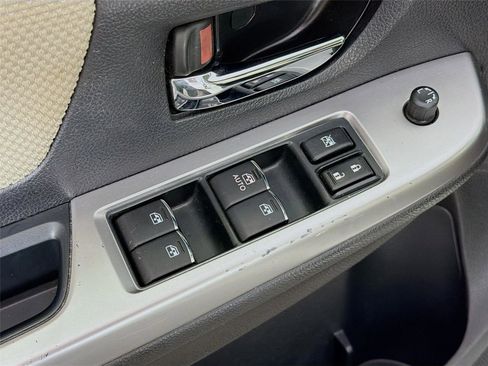 Used 2016 Subaru Crosstrek 2.0i Premium w/ Popular Package #2 image 18