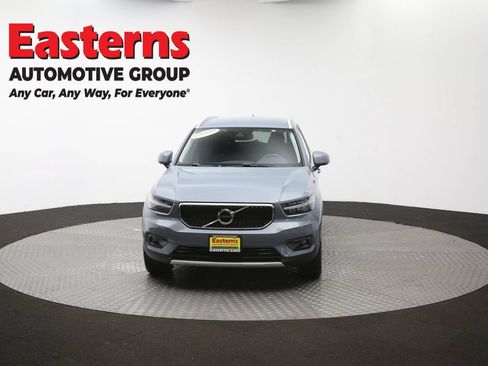 Used 2021 Volvo XC40 T4 Momentum FWD image 52