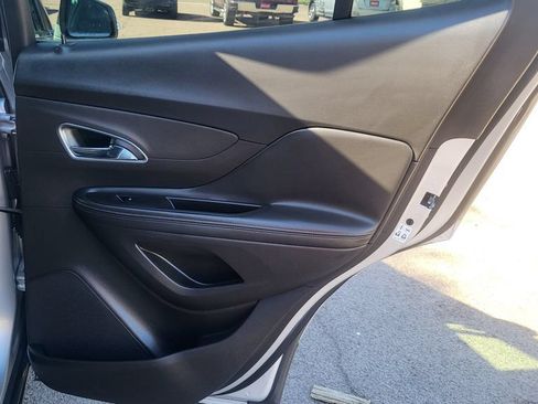 Used 2015 Buick Encore FWD image 18