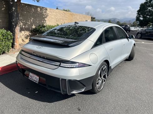 Used 2023 Hyundai Ioniq 6 SEL image 8