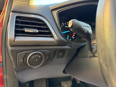 Used 2019 Ford Fusion S image 11