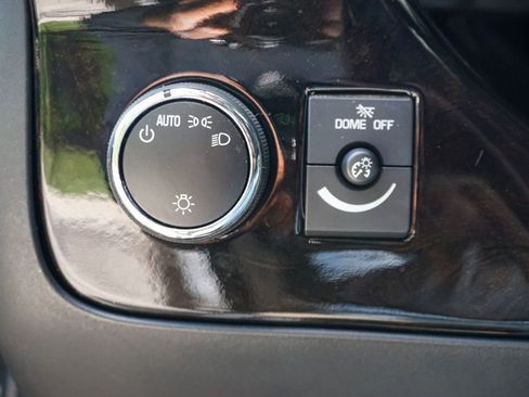 Used 2017 Chevrolet Express 2500 RWD image 84