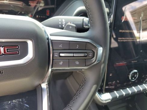 New 2026 GMC Yukon XL Elevation image 27