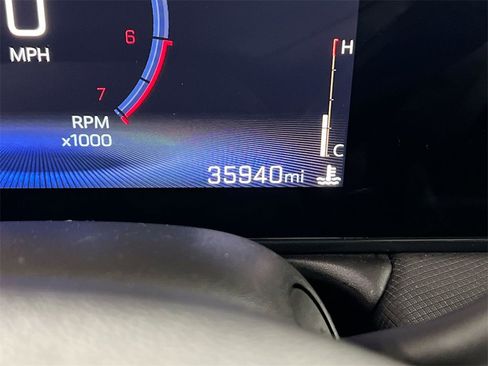 Used 2025 Chevrolet TrailBlazer LT image 13