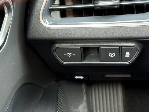 New 2025 Kia K4 GT-Line w/ GT-Line Sunroof Package image 31