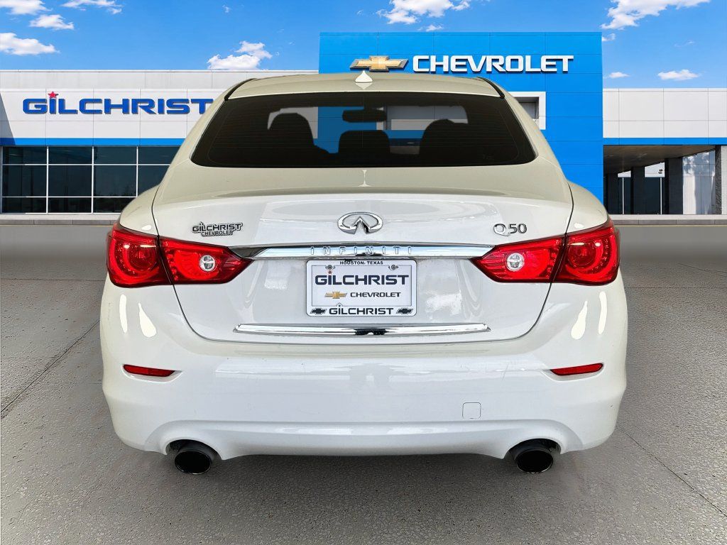 Used 2017 INFINITI Q50 3.0t Premium RWD image 6