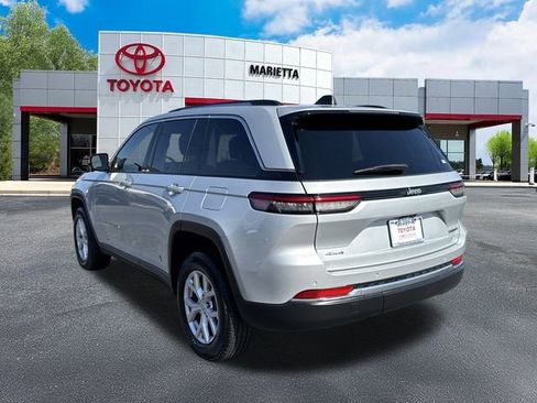 Used 2022 Jeep Grand Cherokee Limited image 27