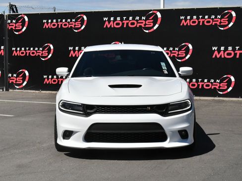 Used 2020 Dodge Charger Scat Pack w/ Dynamics Package RWD image 2