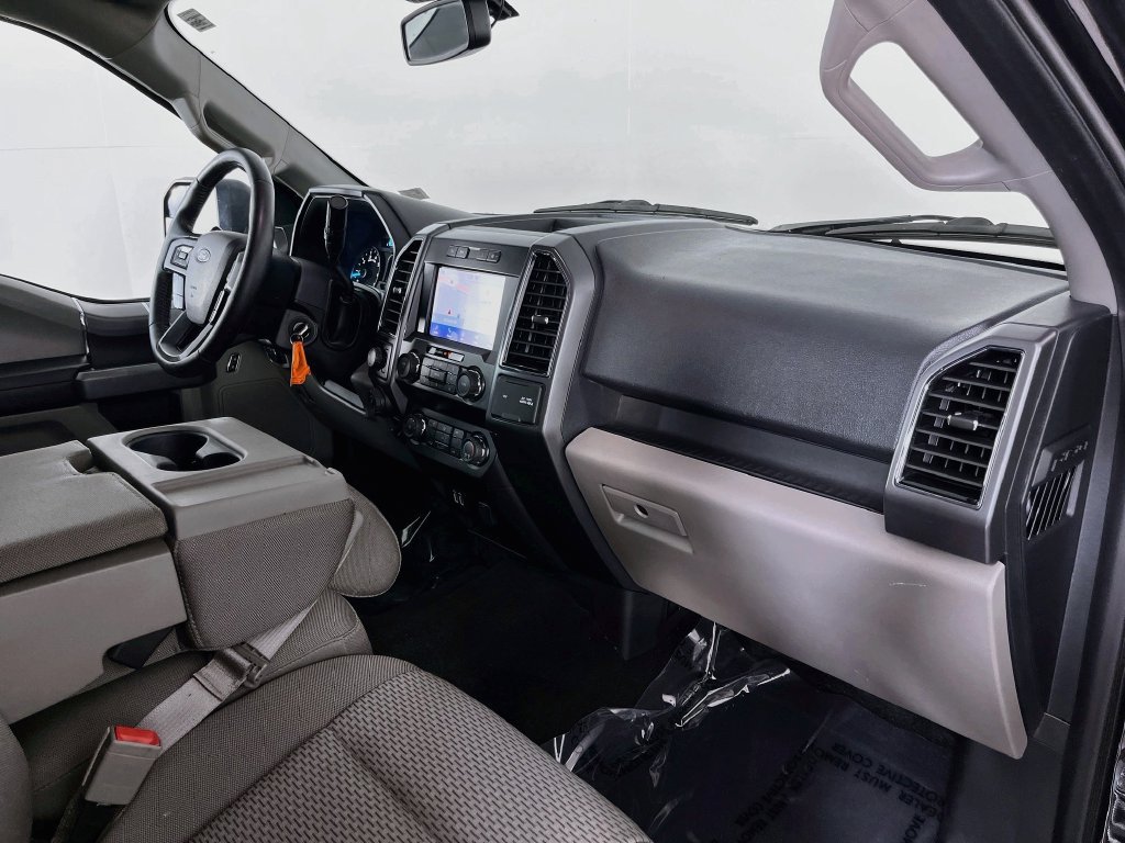 Used 2019 Ford F150 XLT w/ Equipment Group 302A Luxury AWD/4WD image 31
