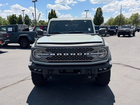 Used 2023 Ford Bronco Badlands AWD/4WD image 4
