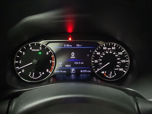 Used 2024 Nissan Altima 2.5 SR FWD image 26