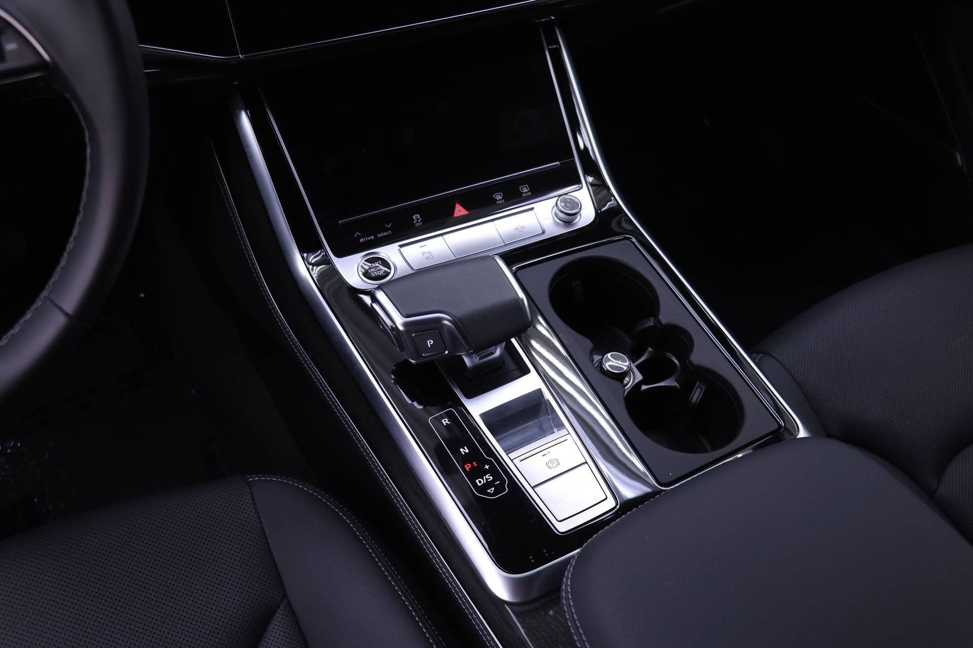 Certified 2025 Audi Q7 3.0T Premium Plus w/ Premium Plus Package AWD/4WD image 16