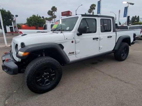 Used 2021 Jeep Gladiator Mojave AWD/4WD image 4