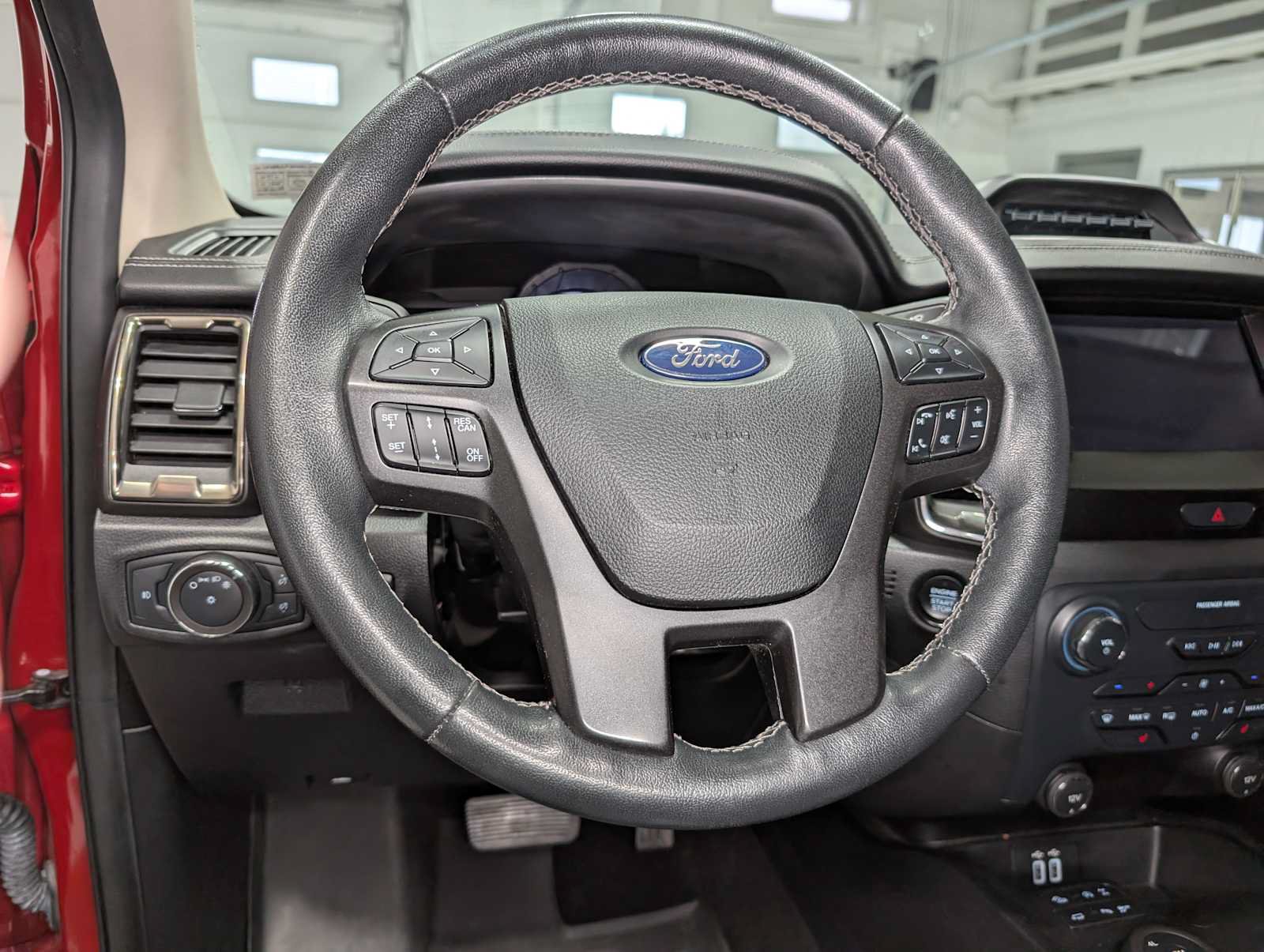 Used 2021 Ford Ranger Lariat w/ Tremor Off-Road Package AWD/4WD image 35