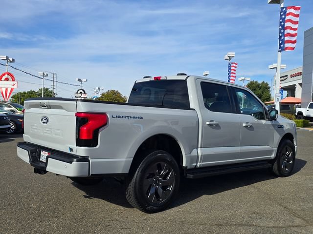 Used 2024 Ford F150 Lightning Flash AWD/4WD image 4