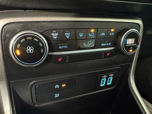 Used 2020 Ford EcoSport SE image 20