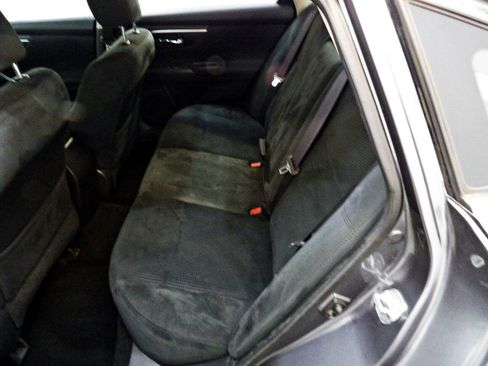 Used 2015 Nissan Altima 2.5 S w/ Power Driver Seat Package FWD image 10