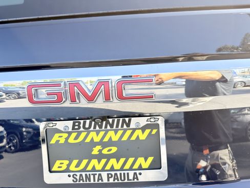 Used 2024 GMC Yukon SLT AWD/4WD image 43