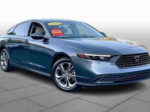 Used 2024 Honda Accord EX image 3