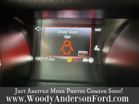 Used 2020 Ford Mustang Shelby GT350 w/ Technology Package image 9