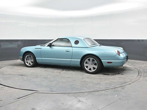 Used 2002 Ford Thunderbird RWD image 3