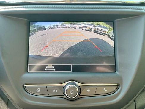 Used 2023 Chevrolet TrailBlazer LS FWD image 31