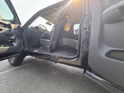 Used 2011 GMC Sierra 3500 SLE w/ SLE Preferred Package AWD/4WD image 20