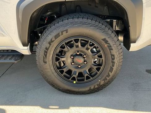 New 2026 Toyota 4Runner TRD Off-Road Premium image 22