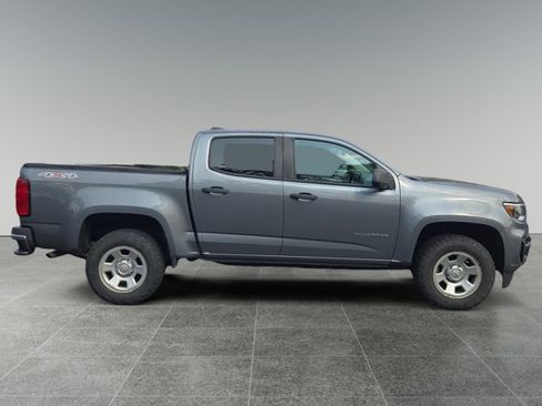 Used 2022 Chevrolet Colorado W/T w/ WT Convenience Package AWD/4WD image 6
