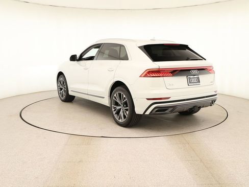 Certified 2023 Audi Q8 Premium Plus w/ Premium Plus Package image 4