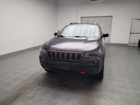 Used 2021 Jeep Cherokee Trailhawk w/ Technology Group AWD/4WD image 15