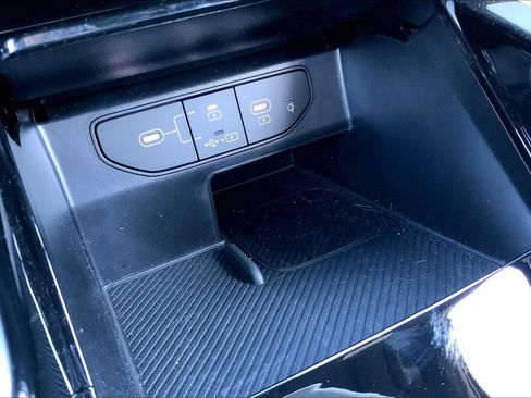 Used 2025 Kia Sorento SX Prestige image 36