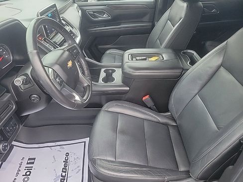 Used 2021 Chevrolet Tahoe LT w/ LT Signature Package image 28