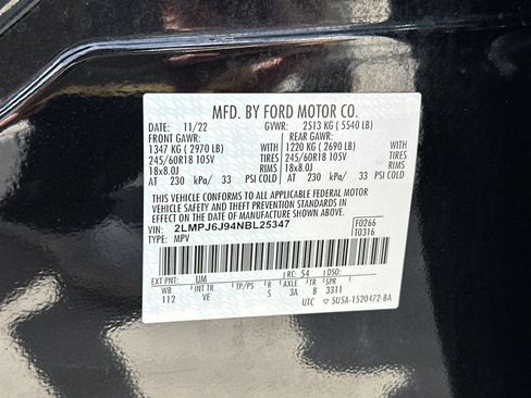 Certified 2022 Lincoln Nautilus FWD w/ Premium Package image 29
