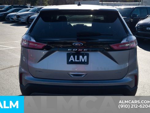 Used 2024 Ford Edge SEL image 7