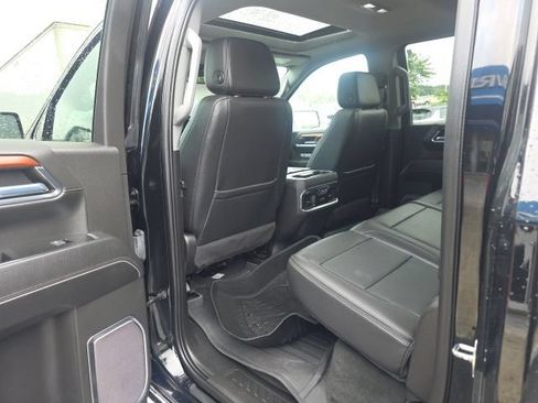 Used 2023 GMC Sierra 1500 Denali AWD/4WD image 36