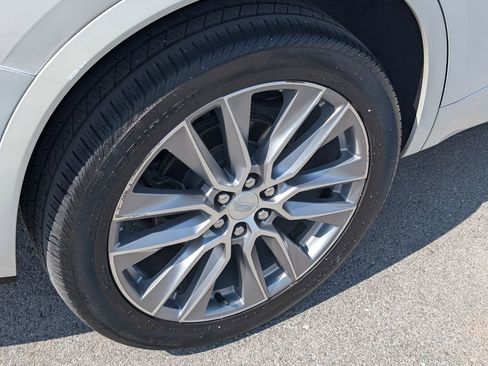 Used 2020 Cadillac XT6 Sport AWD/4WD image 25