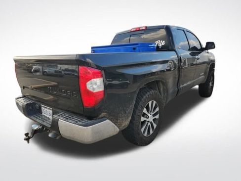 Used 2017 Toyota Tundra SR5 w/ SR5 Upgrade Package image 10