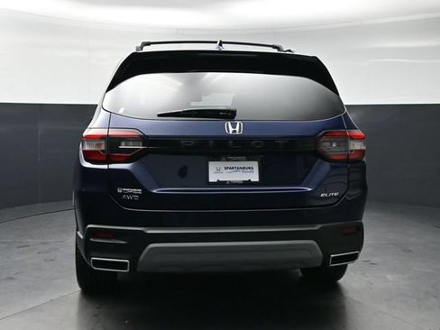 Certified 2023 Honda Pilot Elite image 6