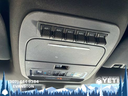 Used 2025 Ford F350 Platinum AWD/4WD image 37
