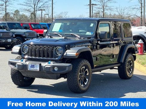 Used 2025 Jeep Wrangler Unlimited Rubicon 4xe w/ Safety Group image 2