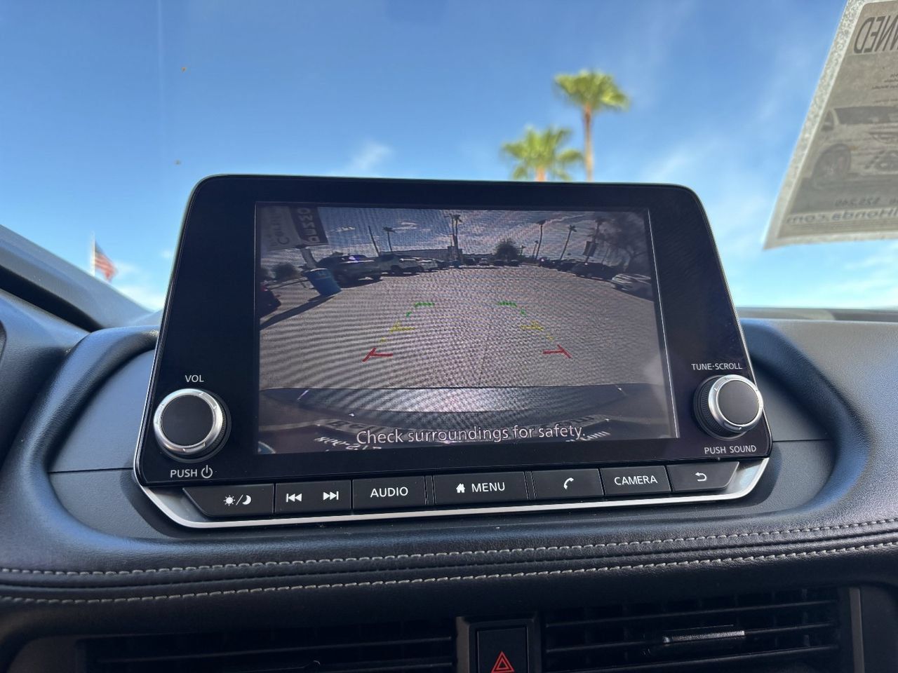 Used 2024 Nissan Rogue S FWD image 21