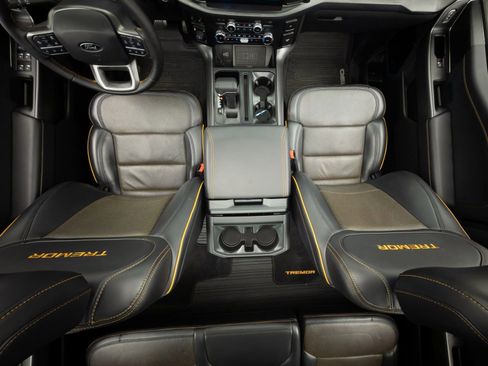 Used 2025 Ford F150 Tremor w/ Equipment Group 402A High image 15