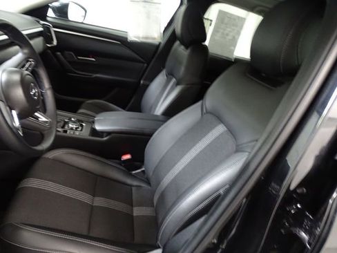 Used 2026 MAZDA CX-50 AWD 2.5 S w/ Preferred Pkg image 2