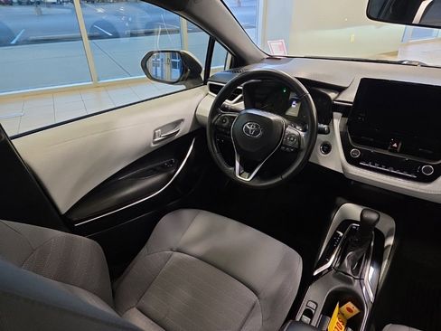 Used 2023 Toyota Corolla SE image 17