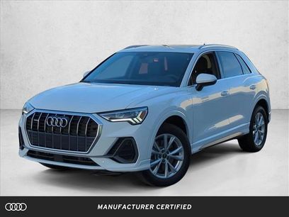 Certified 2025 Audi Q3 2.0T Premium w/ Convenience Package