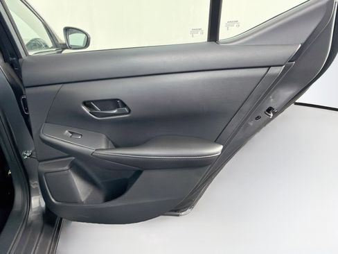 Used 2025 Nissan Sentra S FWD image 30