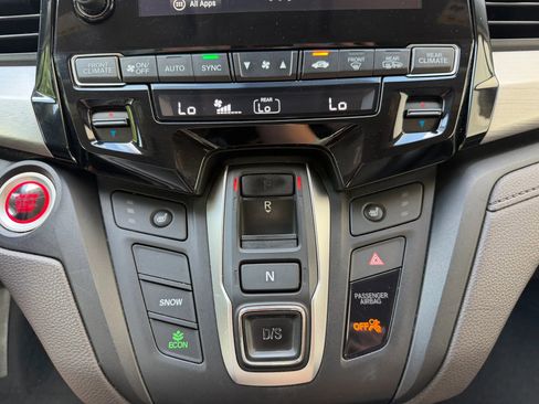 Used 2018 Honda Odyssey EX-L image 34