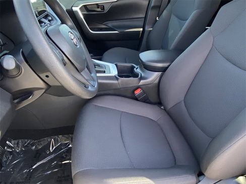 Used 2025 Toyota RAV4 LE image 20