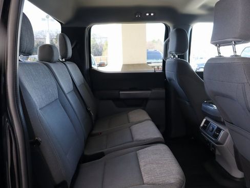 Used 2022 Ford F150 XLT w/ XTR Package image 45